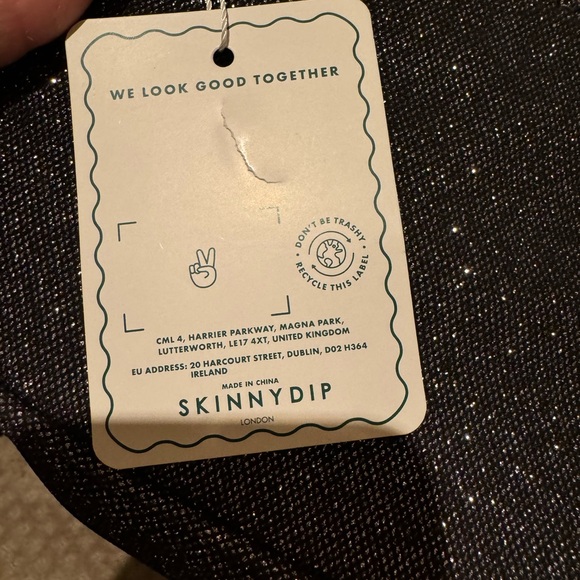 Skinnydip London Amber Smize Glitzy Shoulder Bag Black Multi Siver - Picture 8 of 8